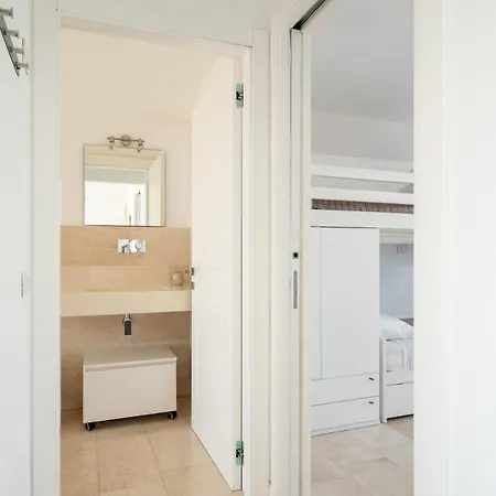 Sofia Sea View, Pool And Private Parking شقة