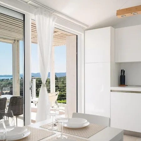 Sofia Sea View, Pool And Private Parking * أولبيا