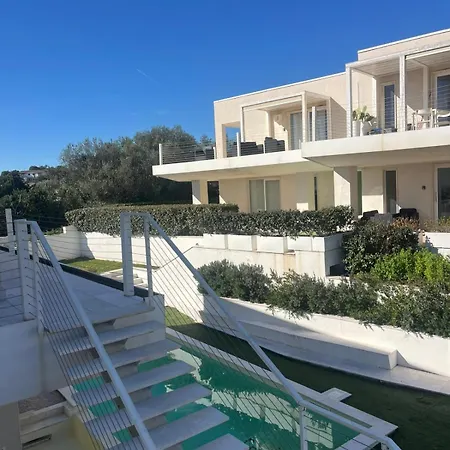 Sofia Sea View, Pool And Private Parking Apartmán Olbia