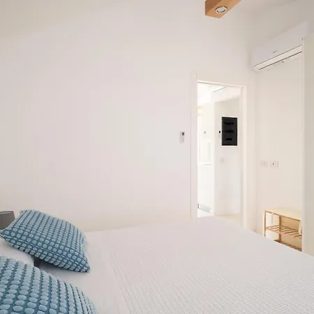 Sofia Sea View, Pool And Private Parking شقة أولبيا